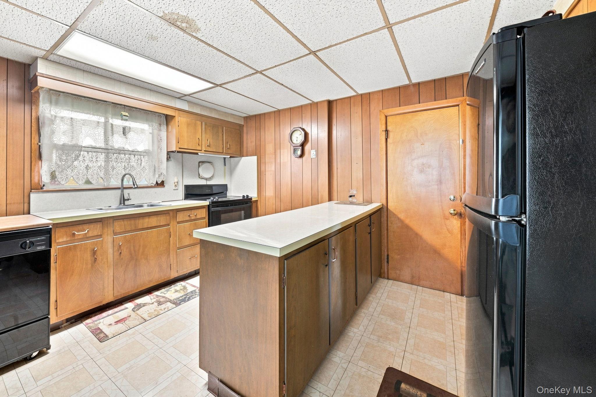 10 Birchwood Terrace Property Photo 7