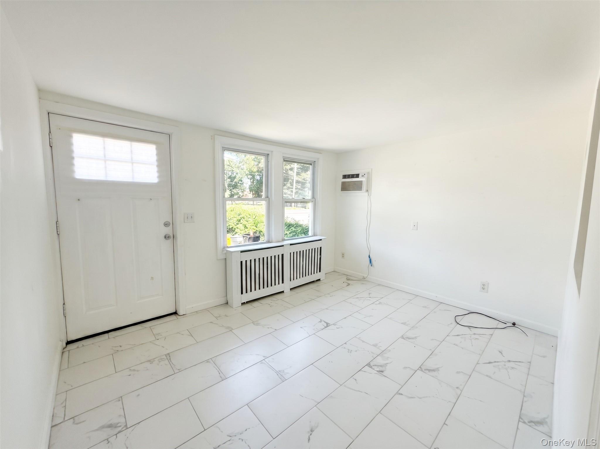 196 Old Sunrise Highway Property Photo 2