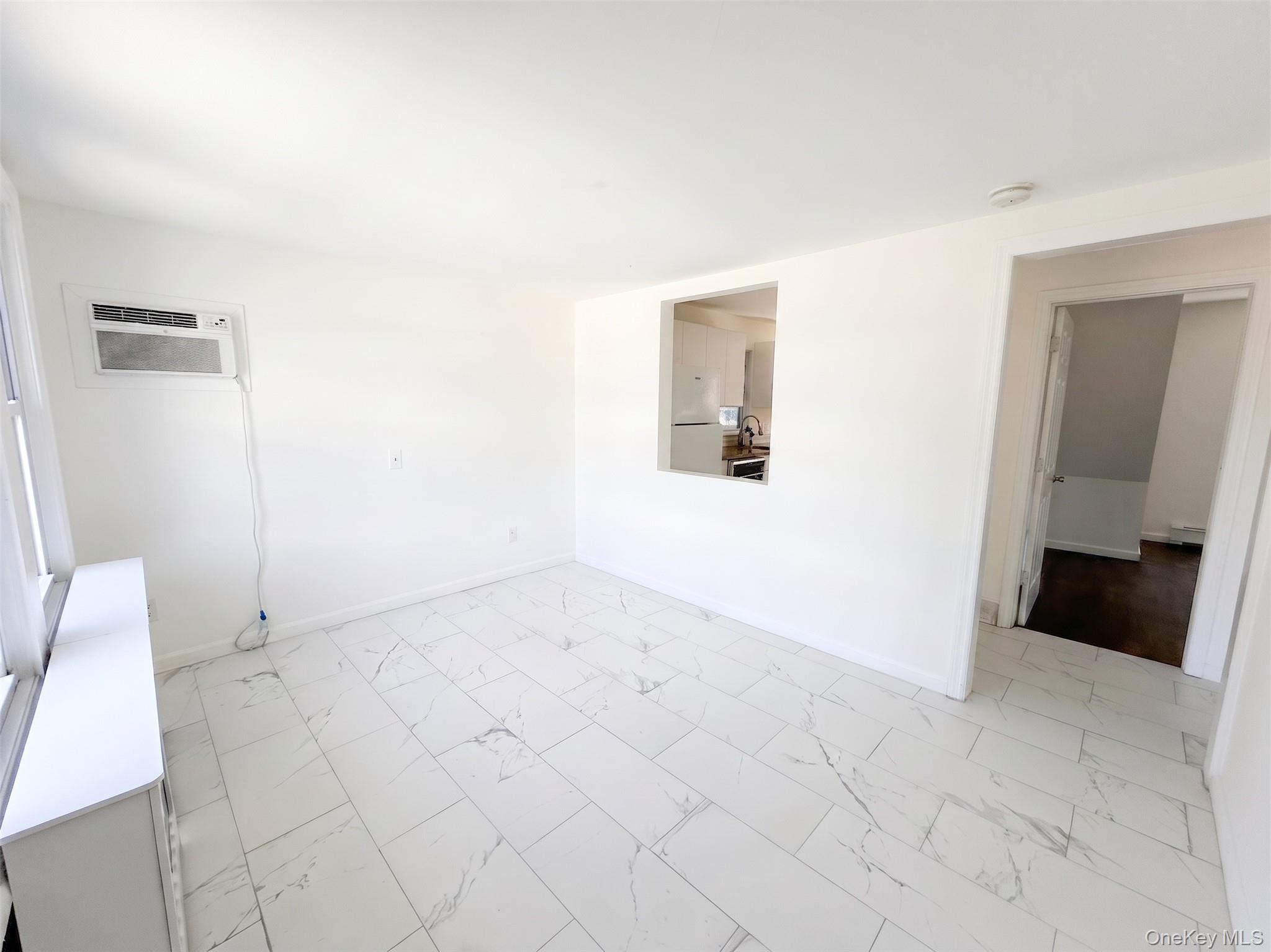 196 Old Sunrise Highway Property Photo 3