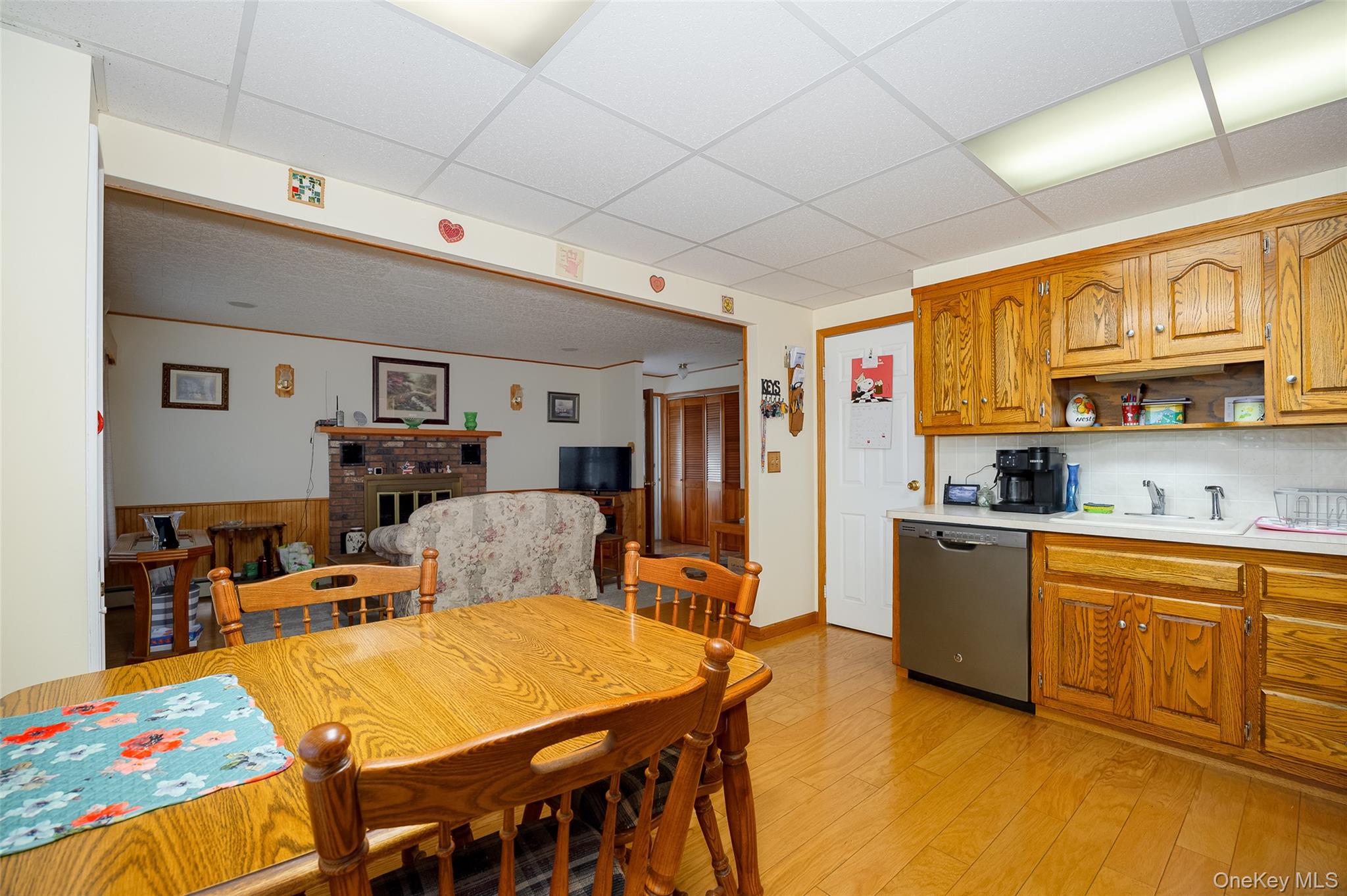 91 Maple Street Property Photo 9