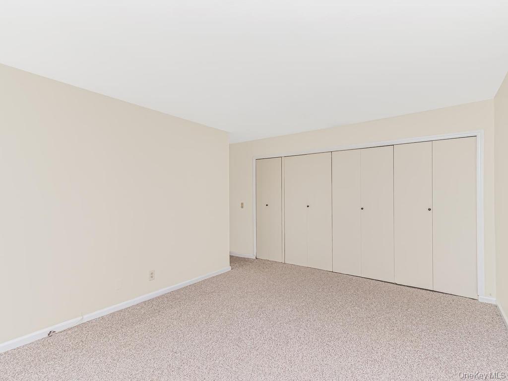 9 Wyndover Woods Lane 9-2 Property Photo 7