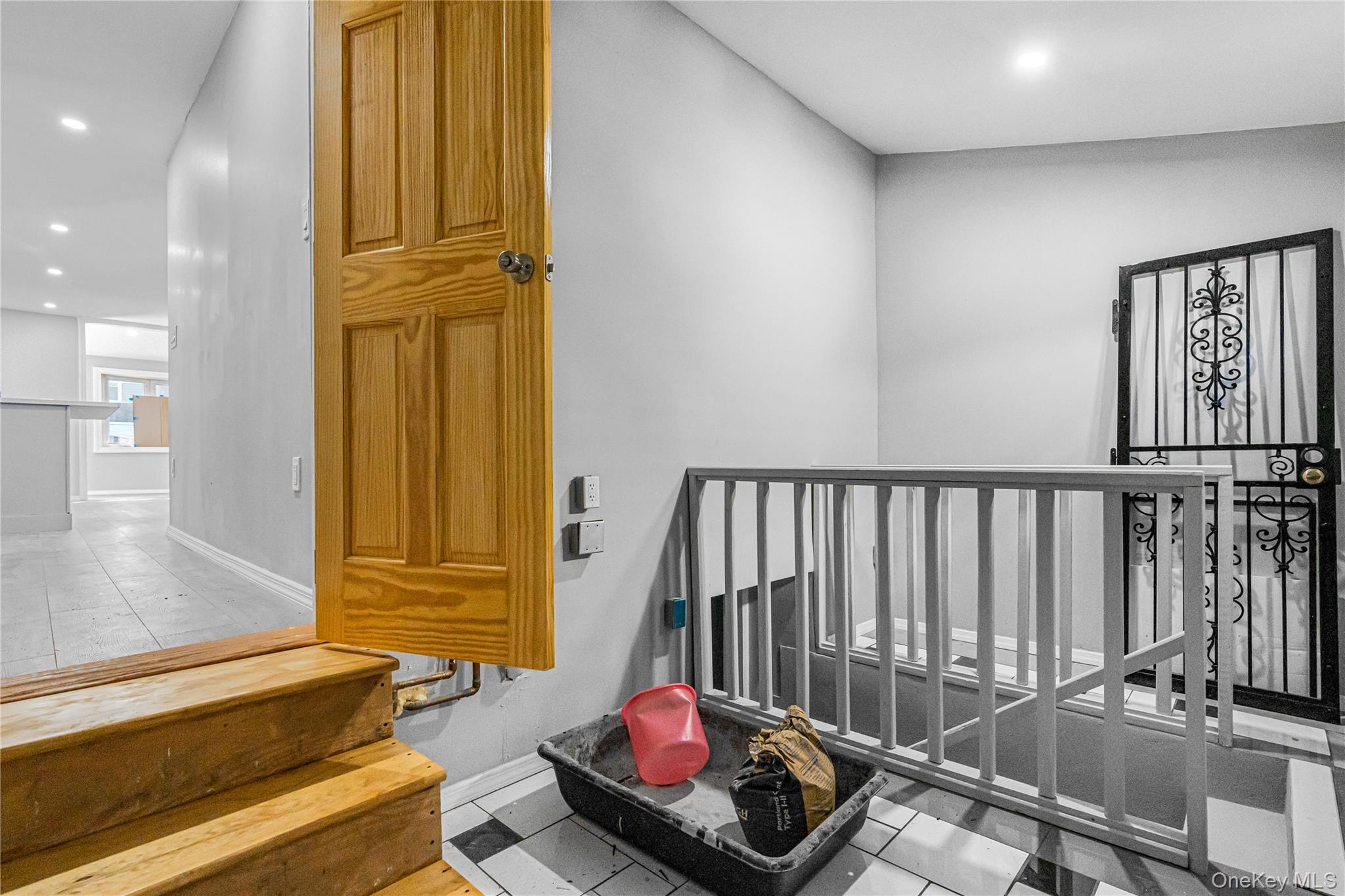 1161 E 88th Street Property Photo 11