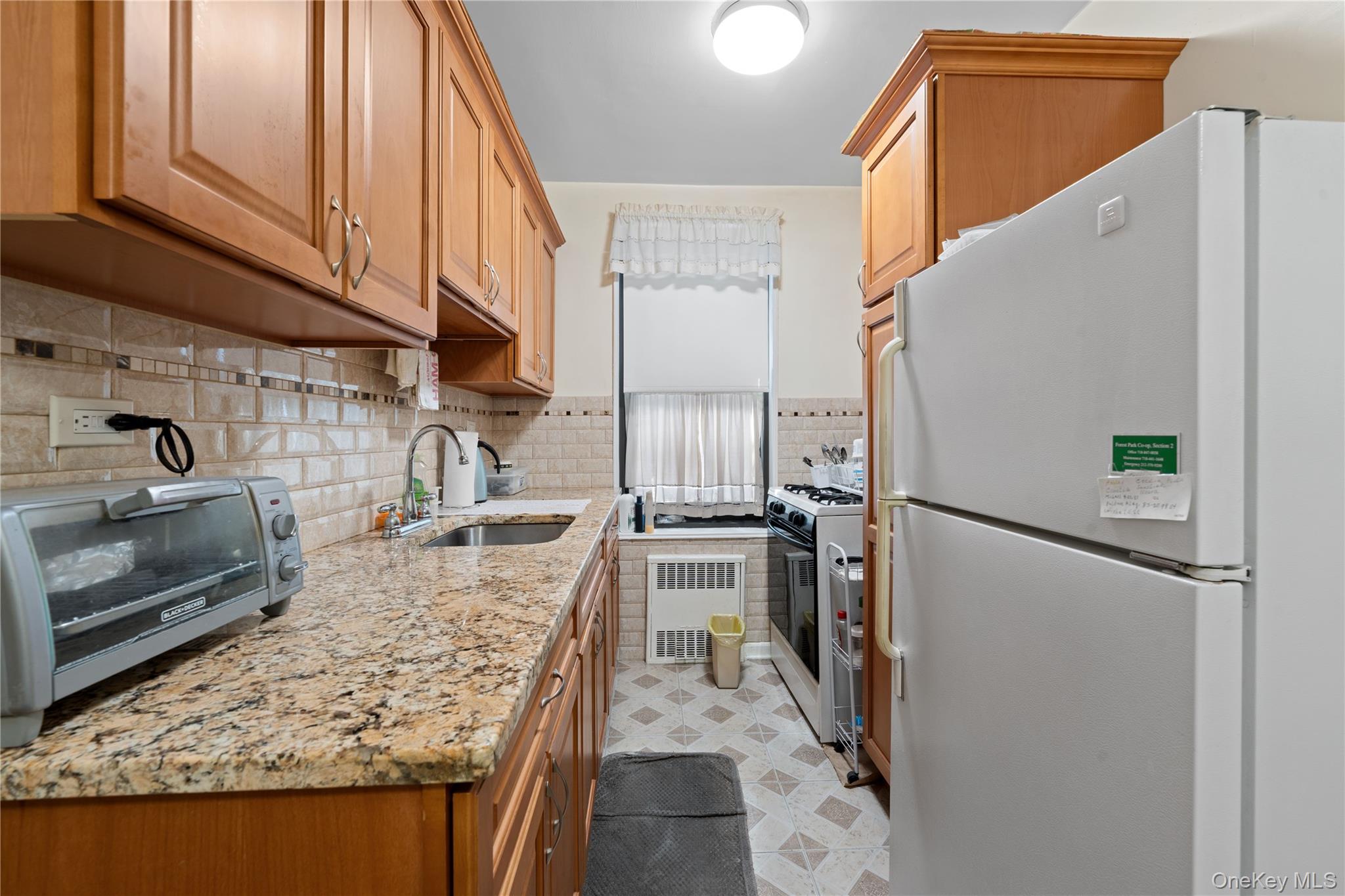 83-85 Woodhaven Boulevard 3r Property Photo 5