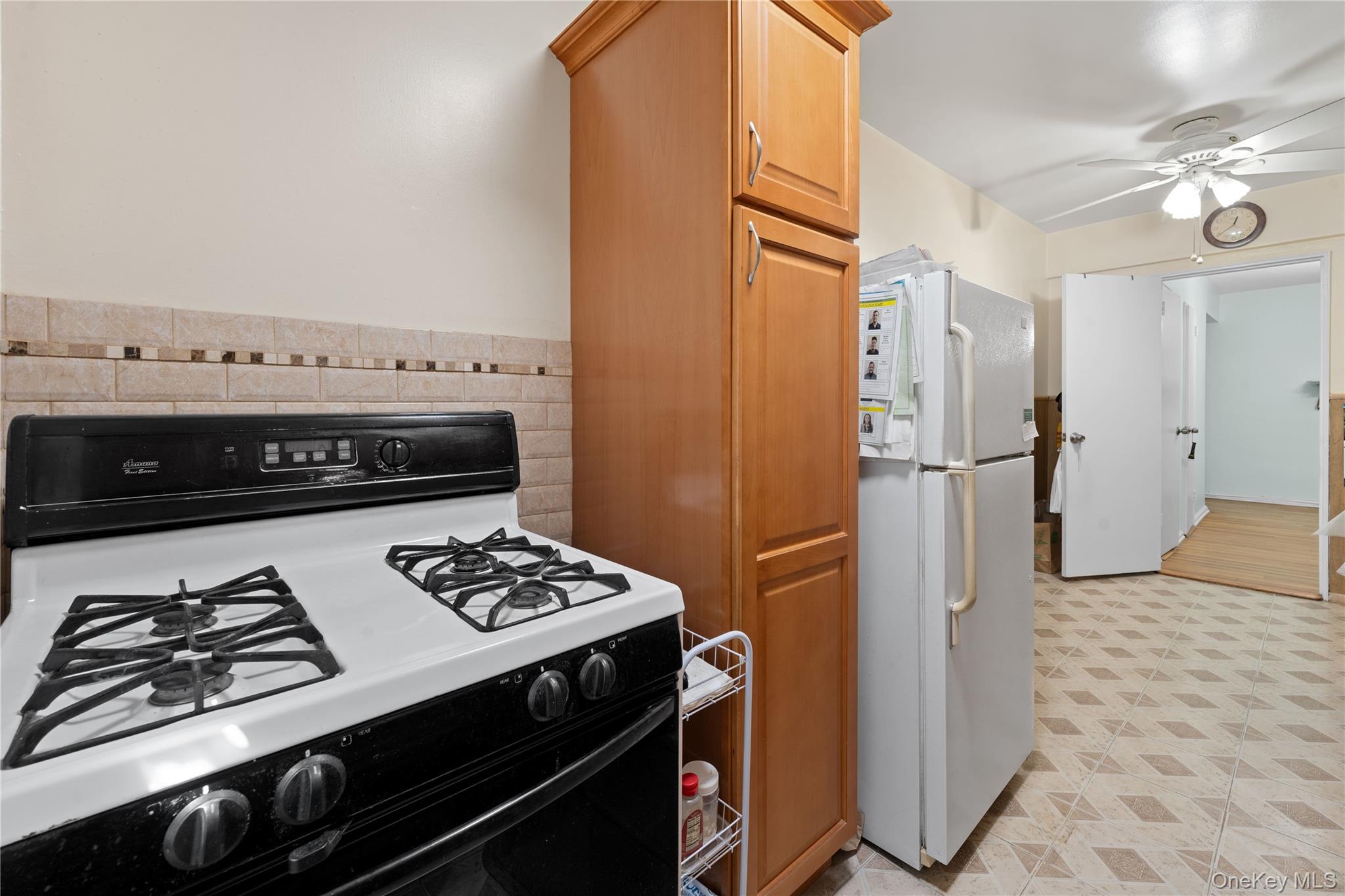 83-85 Woodhaven Boulevard 3r Property Photo 6