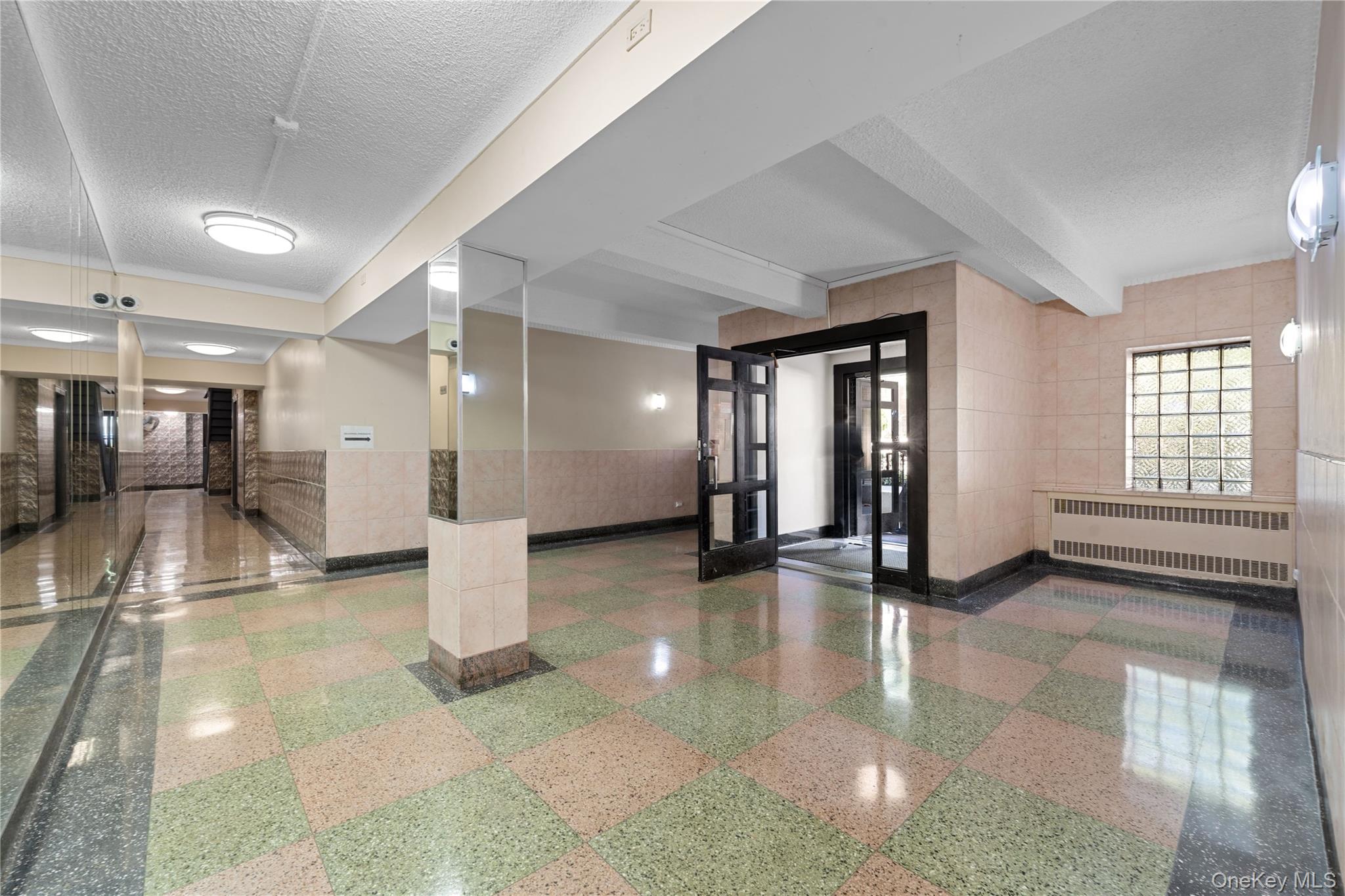 83-85 Woodhaven Boulevard 3r Property Photo 19