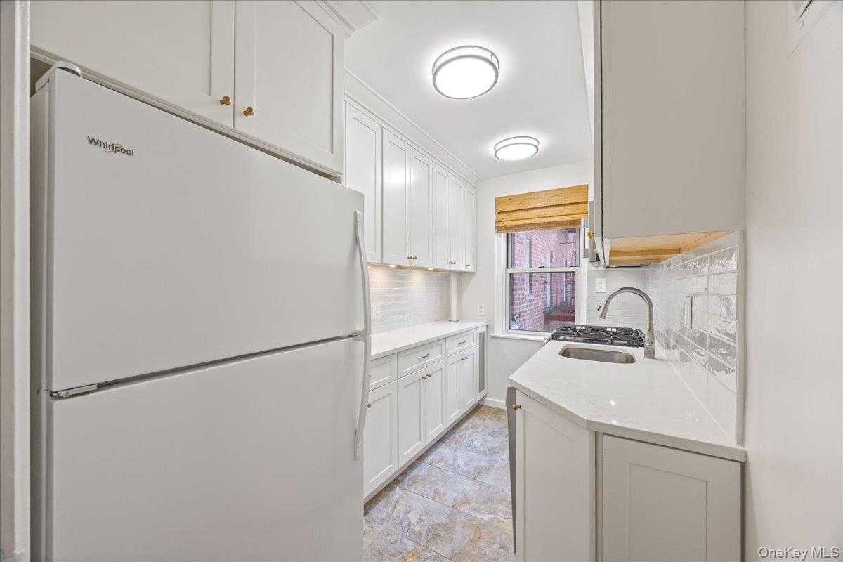 821 Bronx River Road 4d Property Photo 11