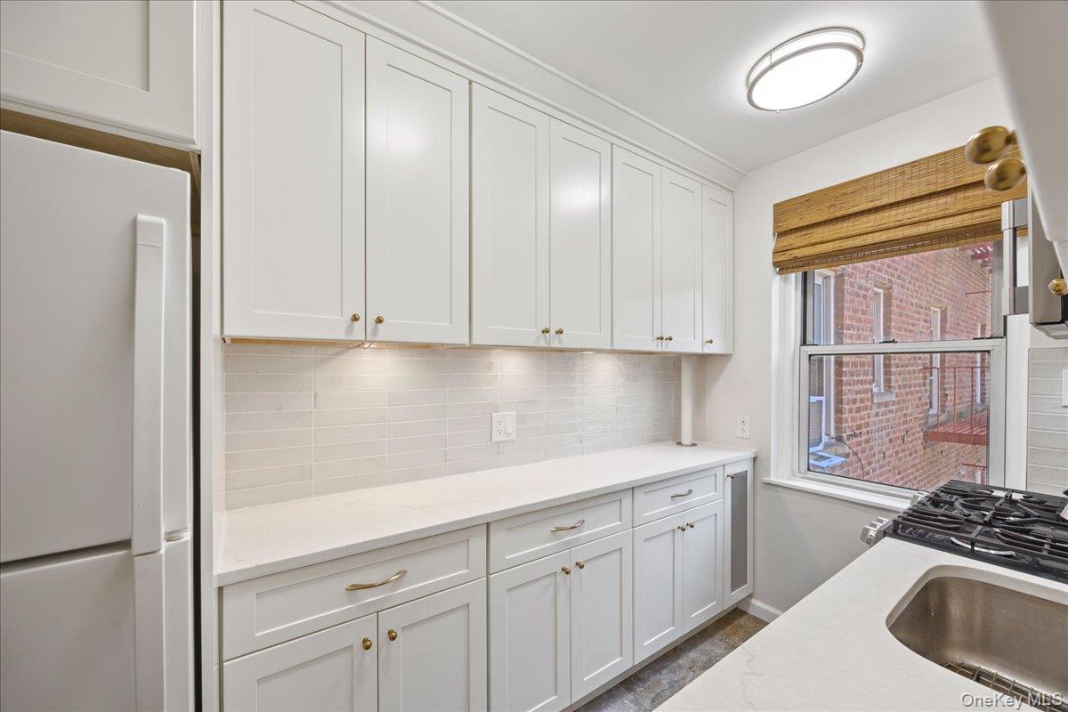 821 Bronx River Road 4d Property Photo 13