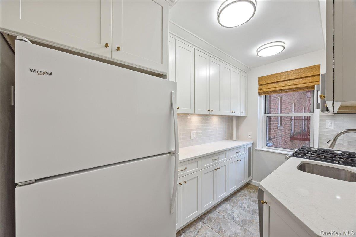 821 Bronx River Road 4d Property Photo 14