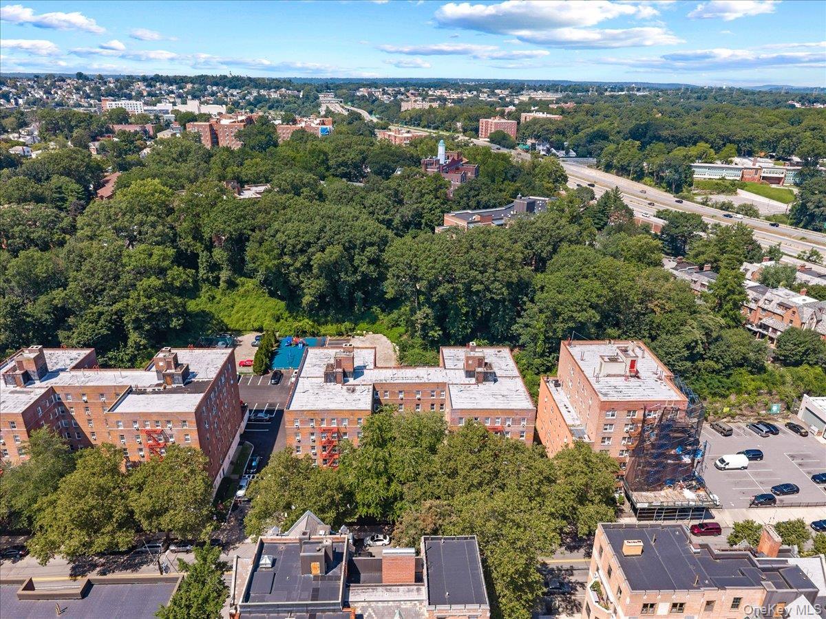 821 Bronx River Road 4d Property Photo 28