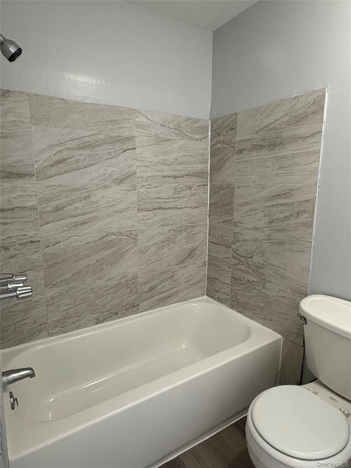 208 Main Street F Property Photo 6