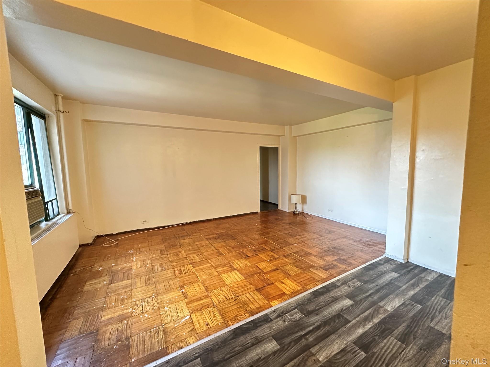 1579 Metropolitan Avenue 6h Property Photo 3
