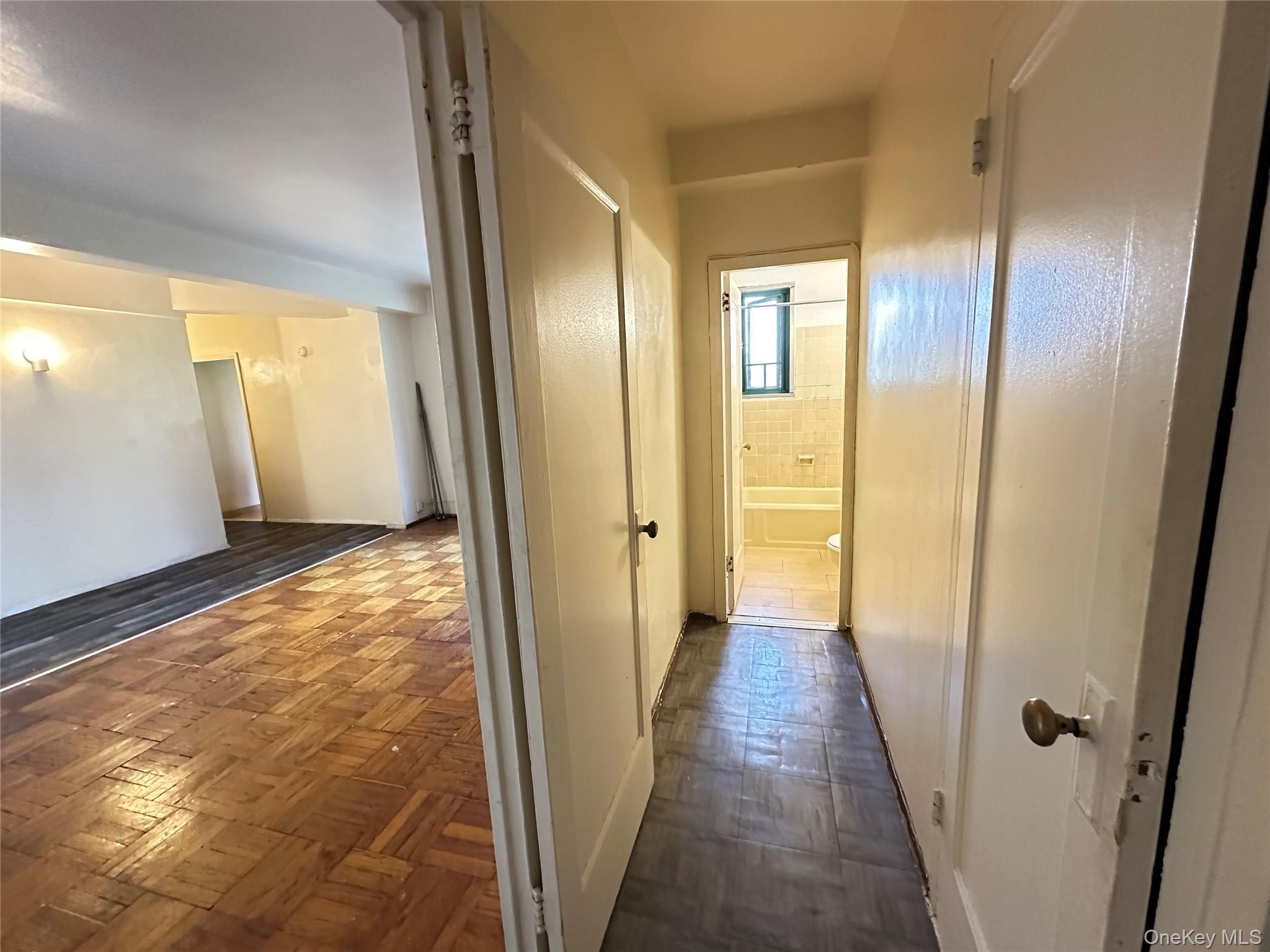 1579 Metropolitan Avenue 6h Property Photo 15