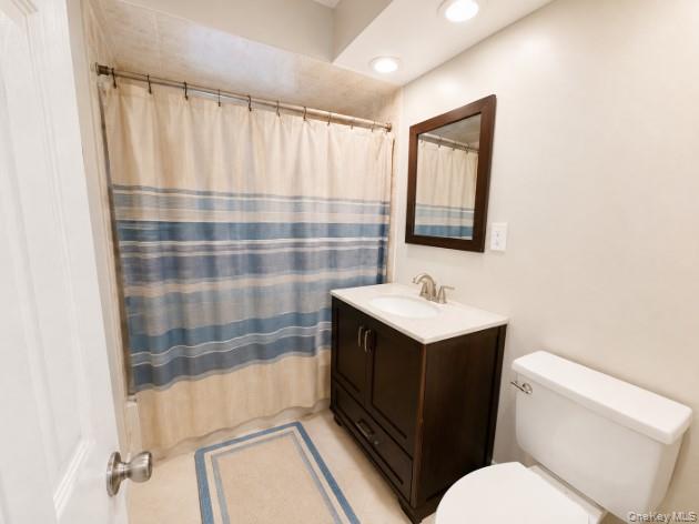 32 Robinson Avenue Property Photo 8