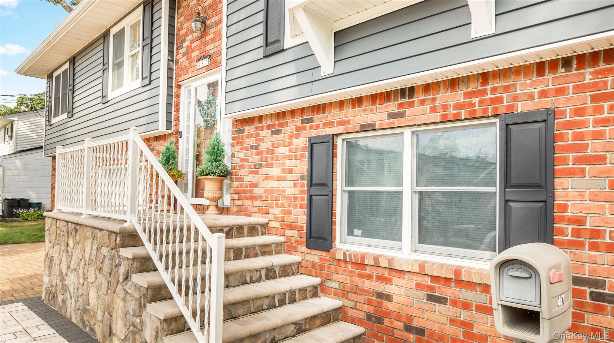 487 Nicolls Road Property Photo 4