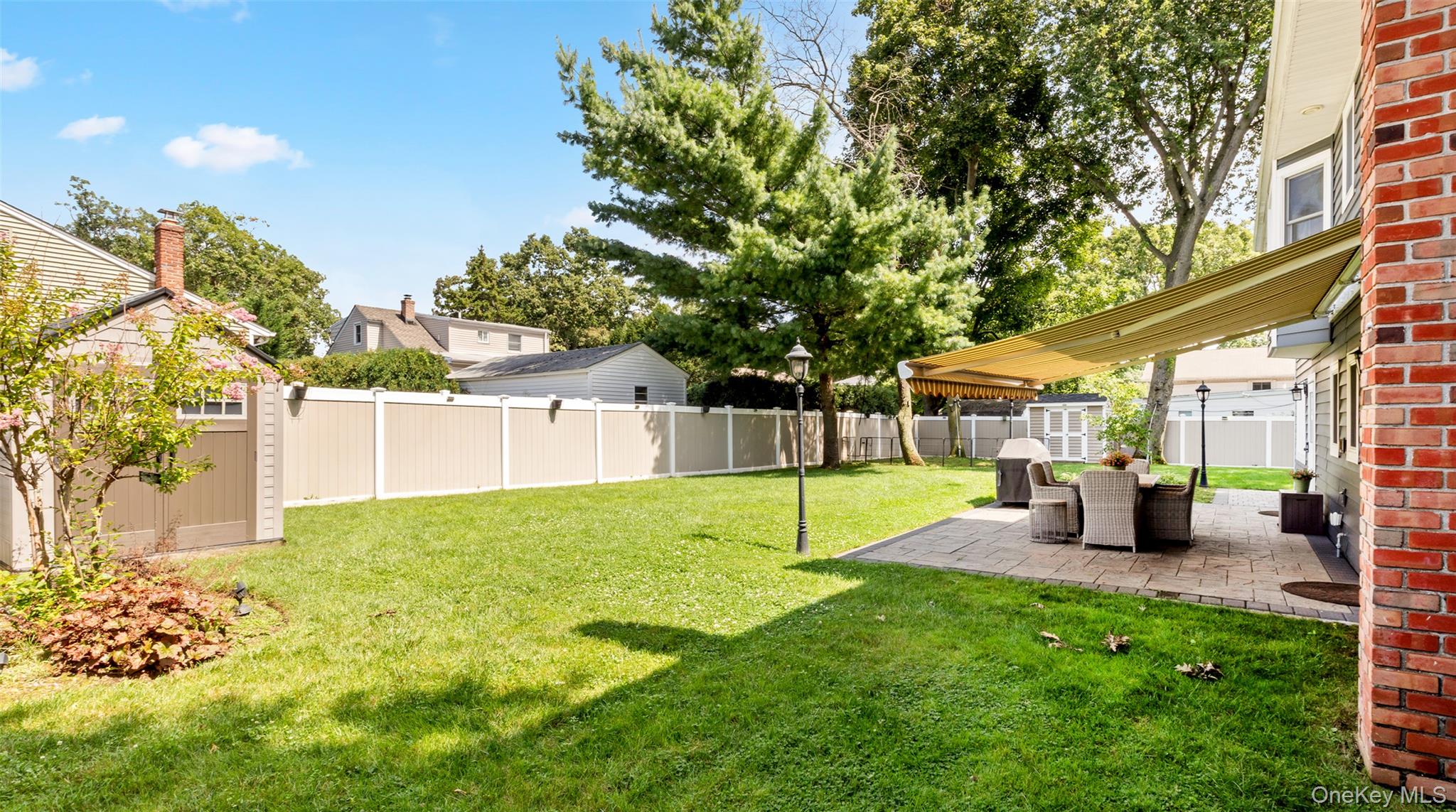 487 Nicolls Road Property Photo 27