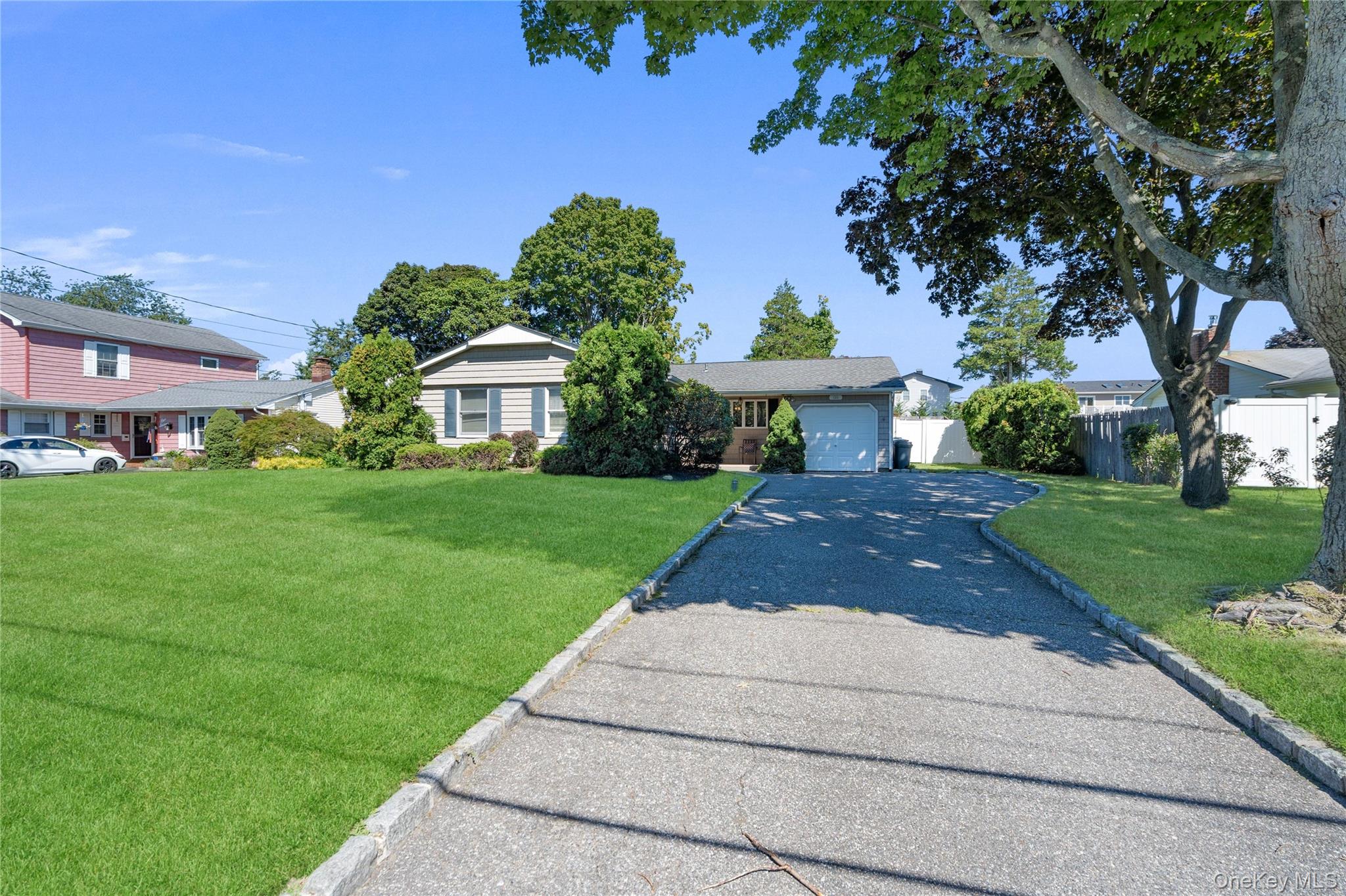 120 Budenos Drive Property Photo 4