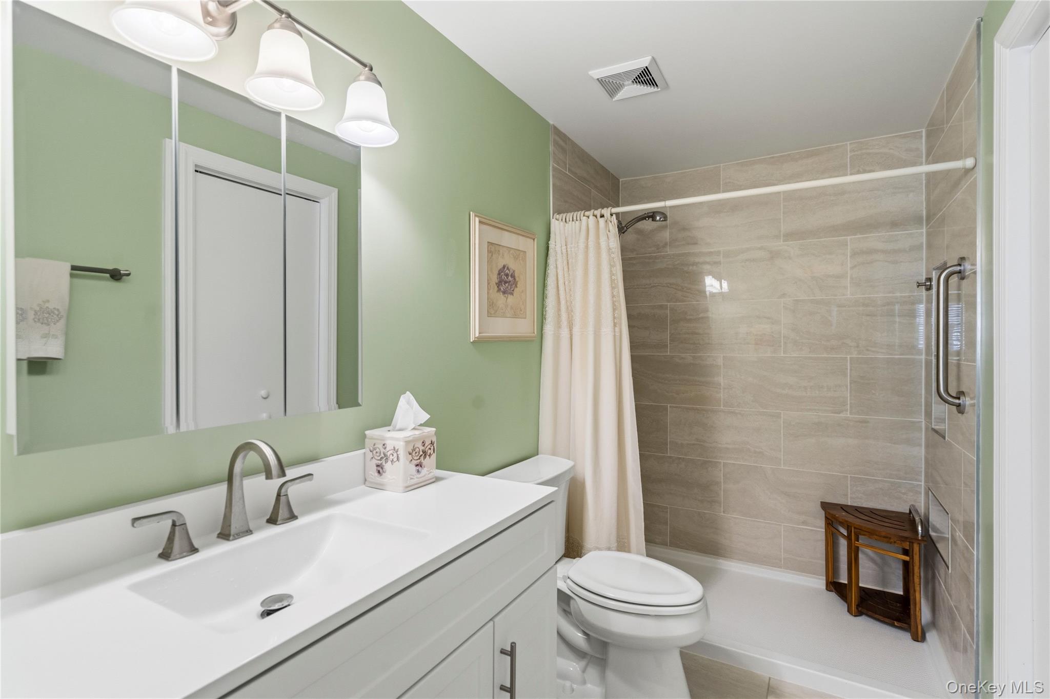 120 Budenos Drive Property Photo 24