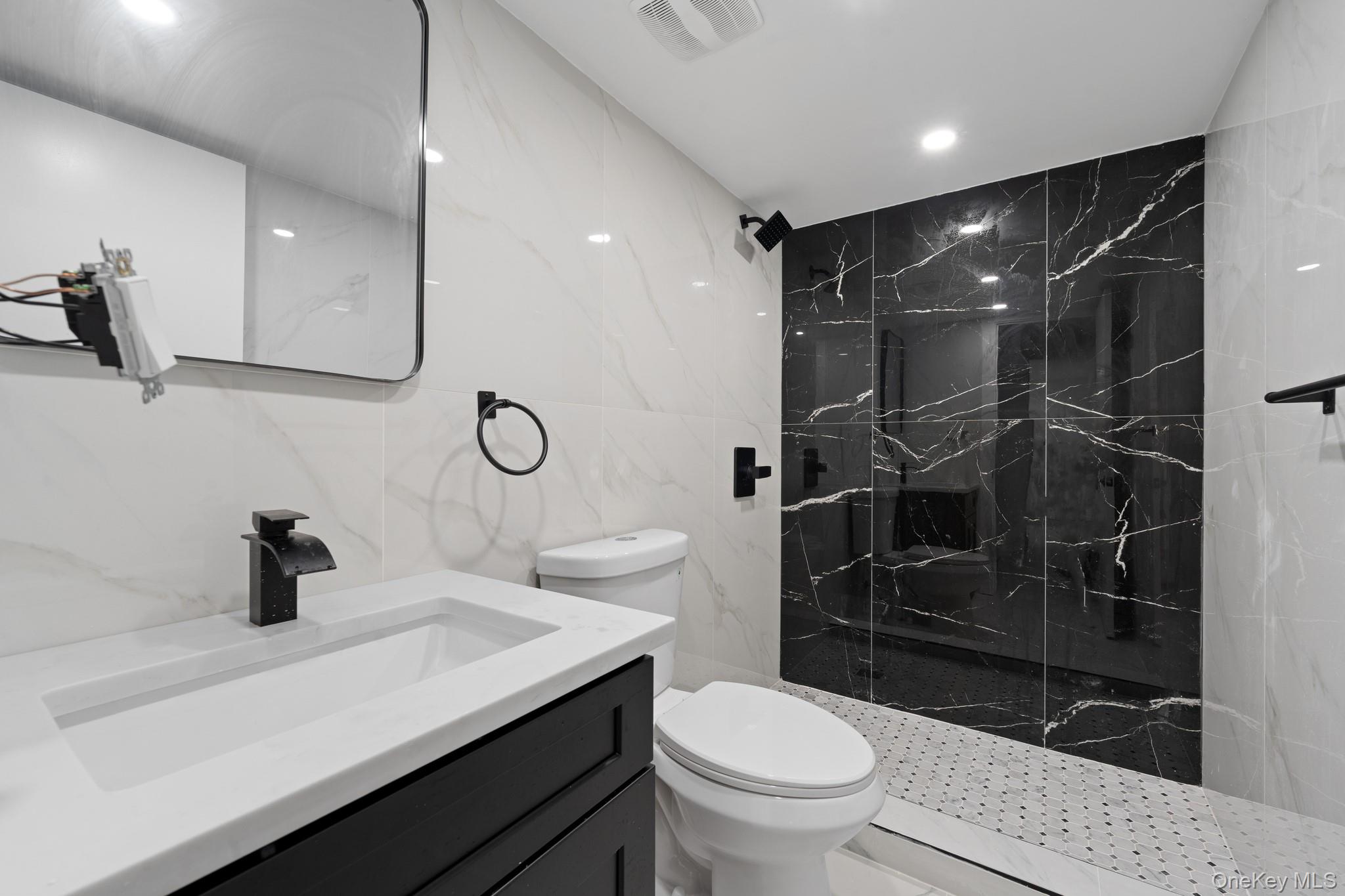 13049 232nd Street Property Photo 11