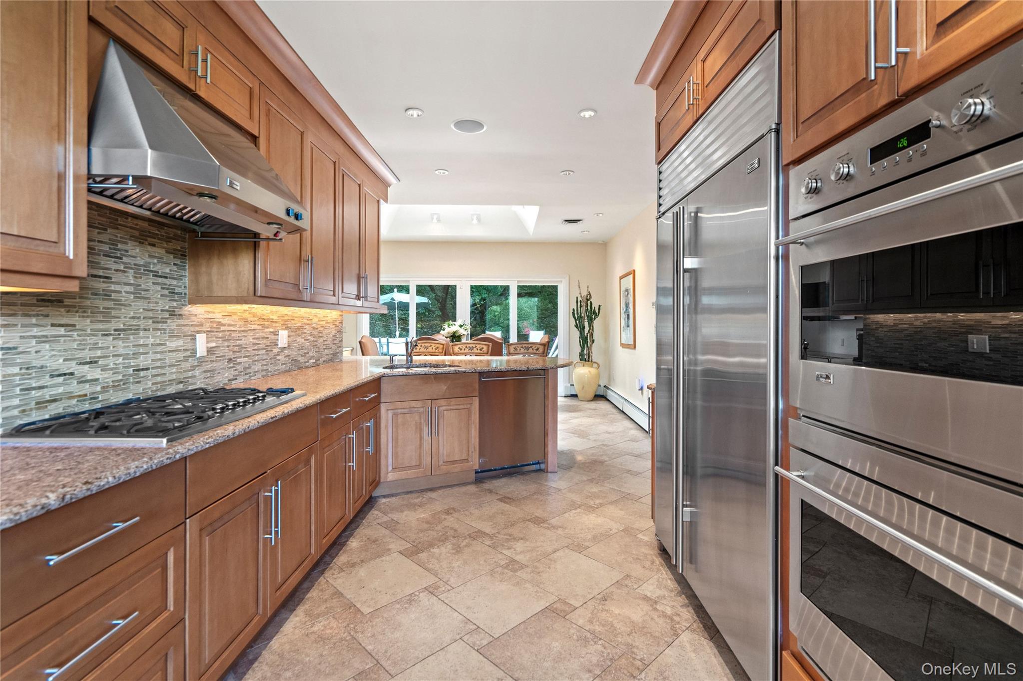 18 Lake Road Property Photo 16