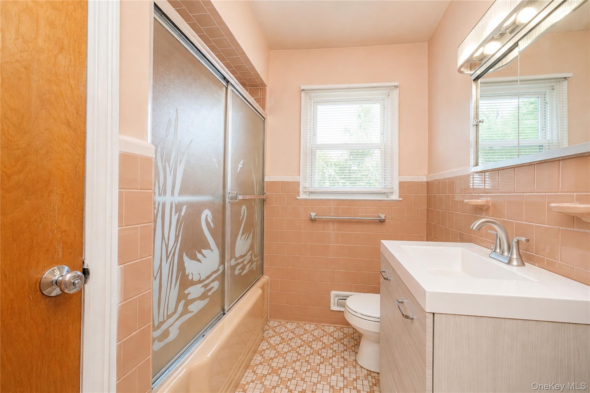 3895 Amboy Road Property Photo 16