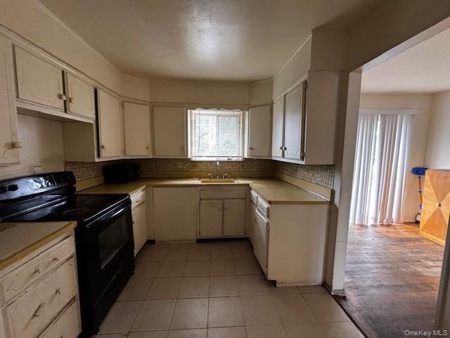 305 10th Avenue Property Photo 4