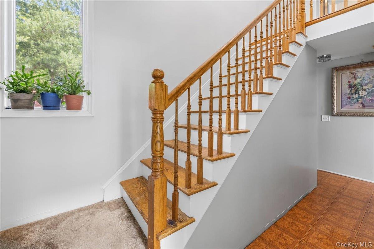 67 Hillside Avenue Property Photo 4
