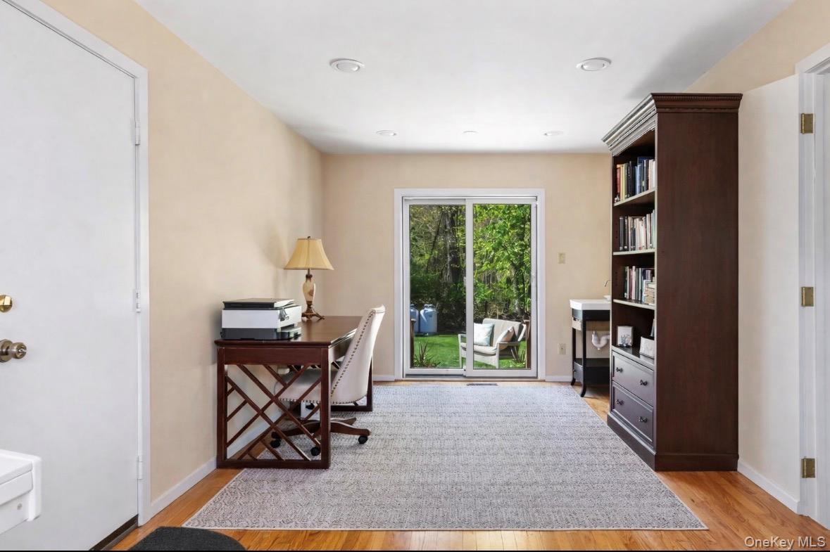 12 Flax Pond Woods Road Property Photo 25