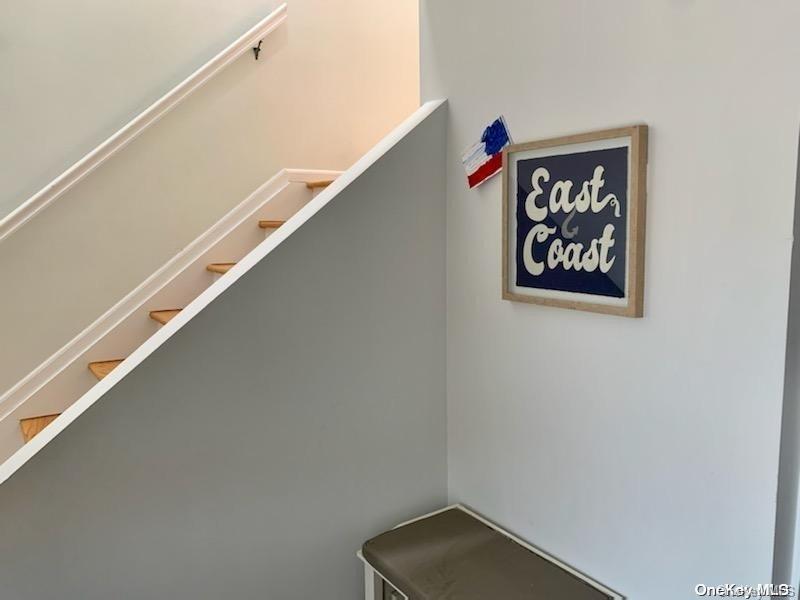 33 Ohio Avenue Property Photo 2