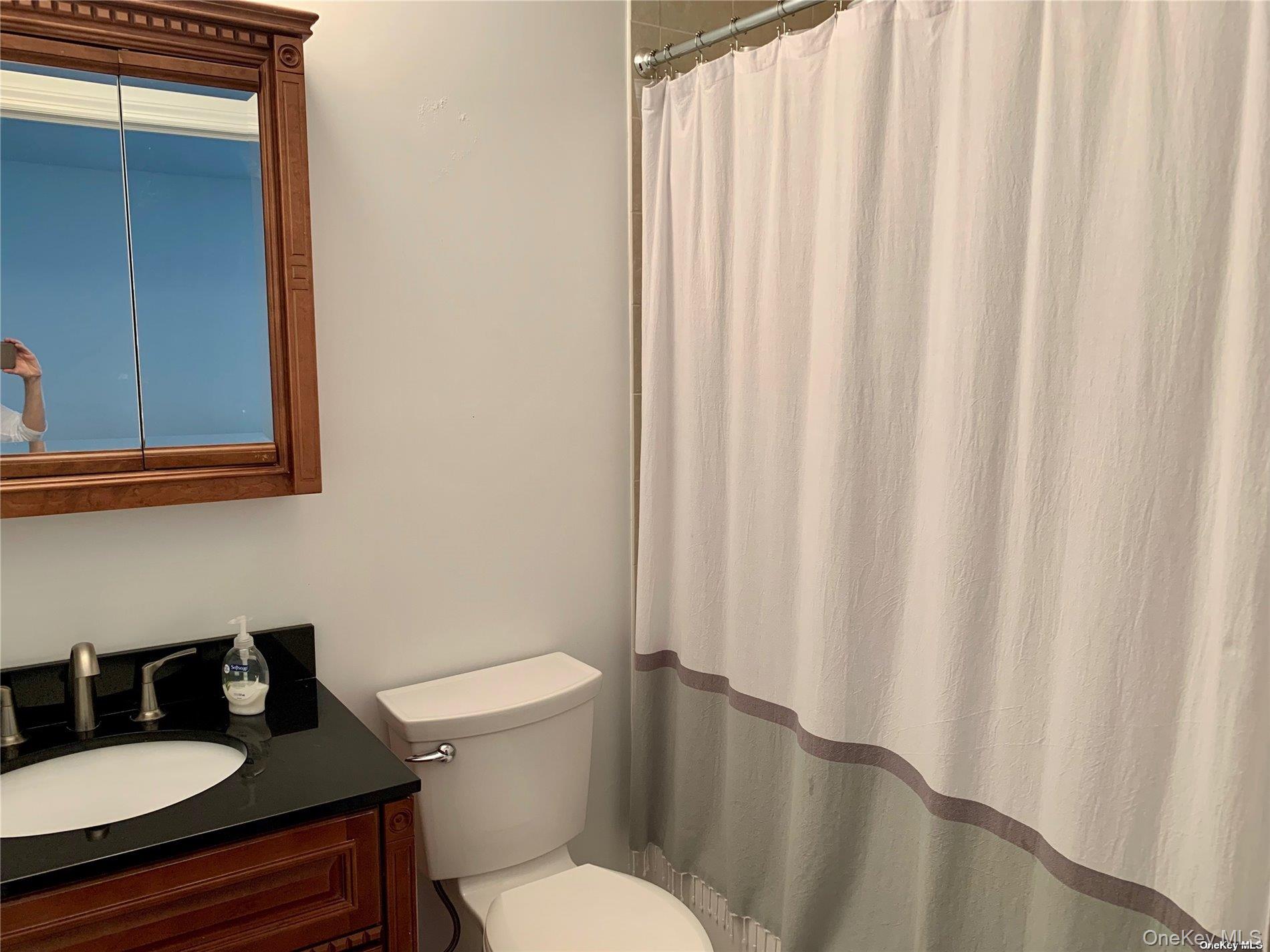 33 Ohio Avenue Property Photo 10