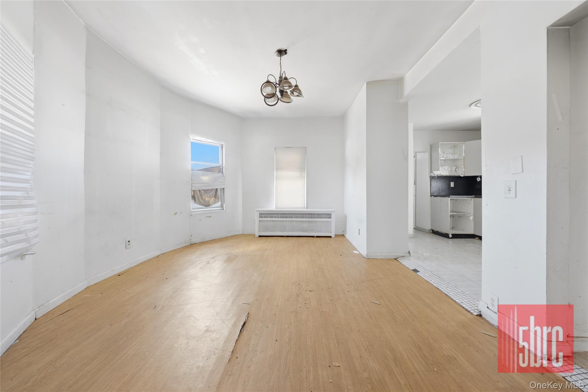 1201 37th Street Property Photo 5