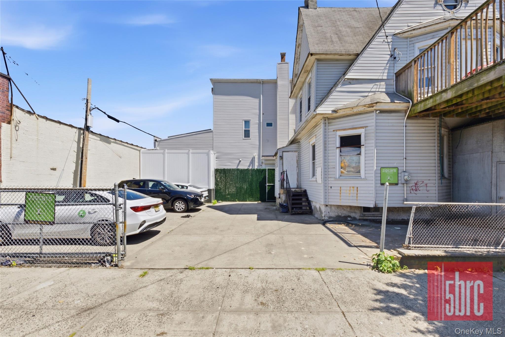 1201 37th Street Property Photo 22