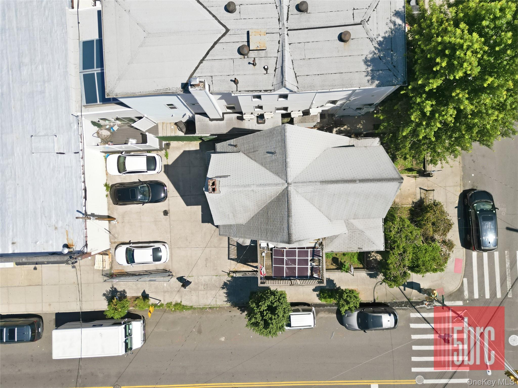 1201 37th Street Property Photo 24