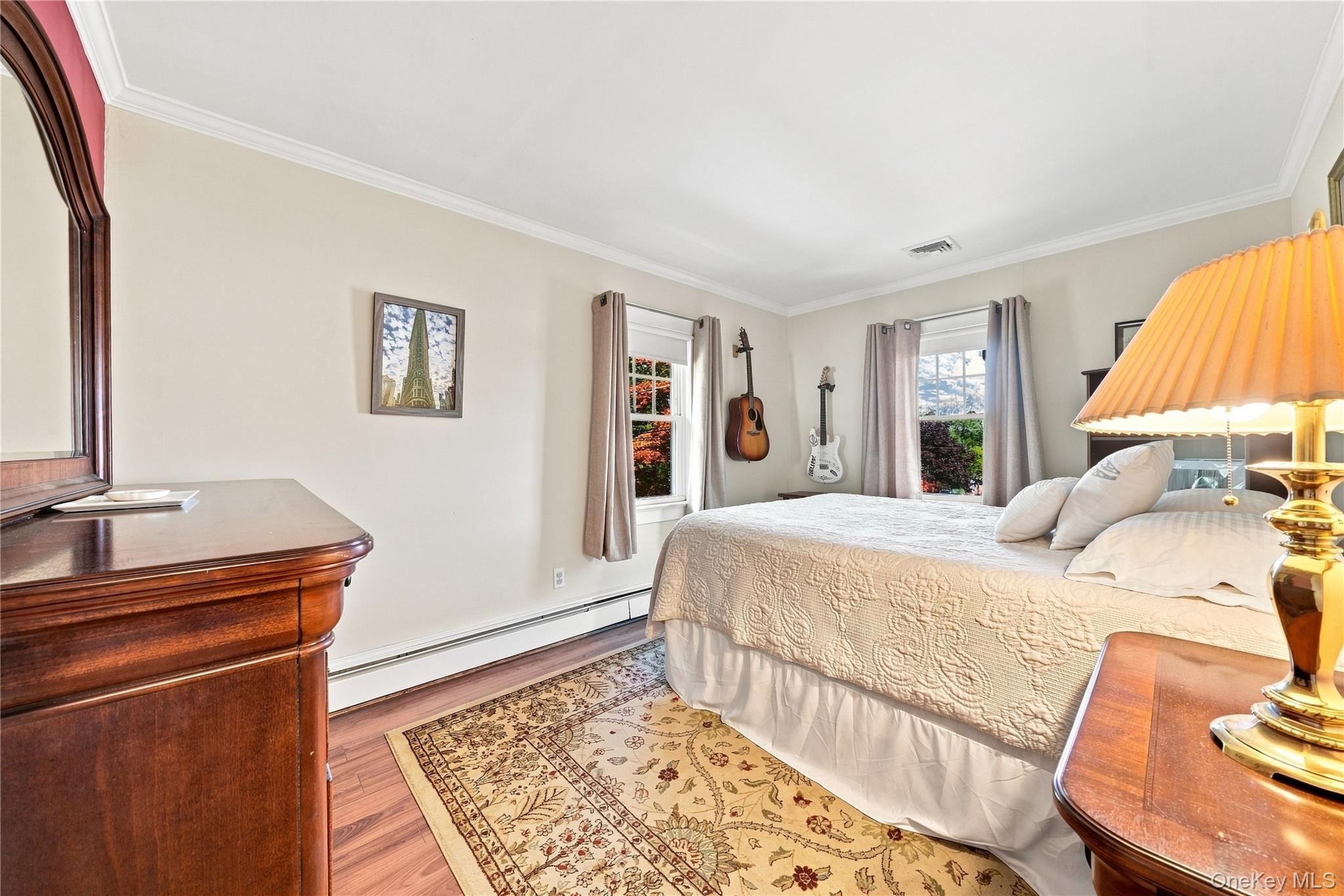 556 N Windsor Avenue Property Photo 35