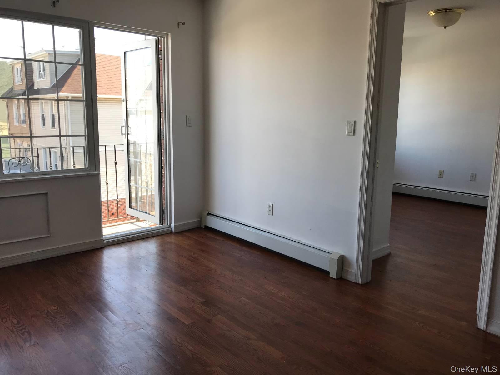 7874 82nd Street Property Photo 2