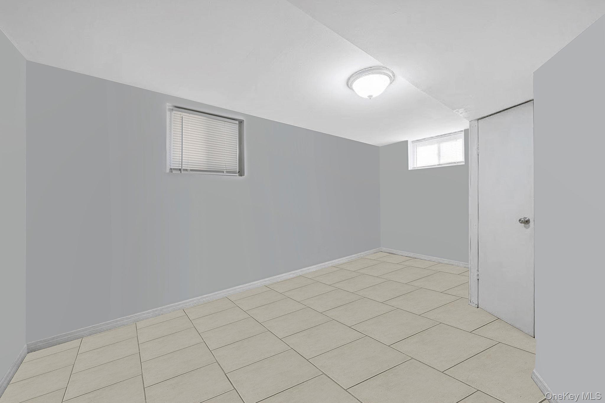 2545 98th Street Property Photo 15