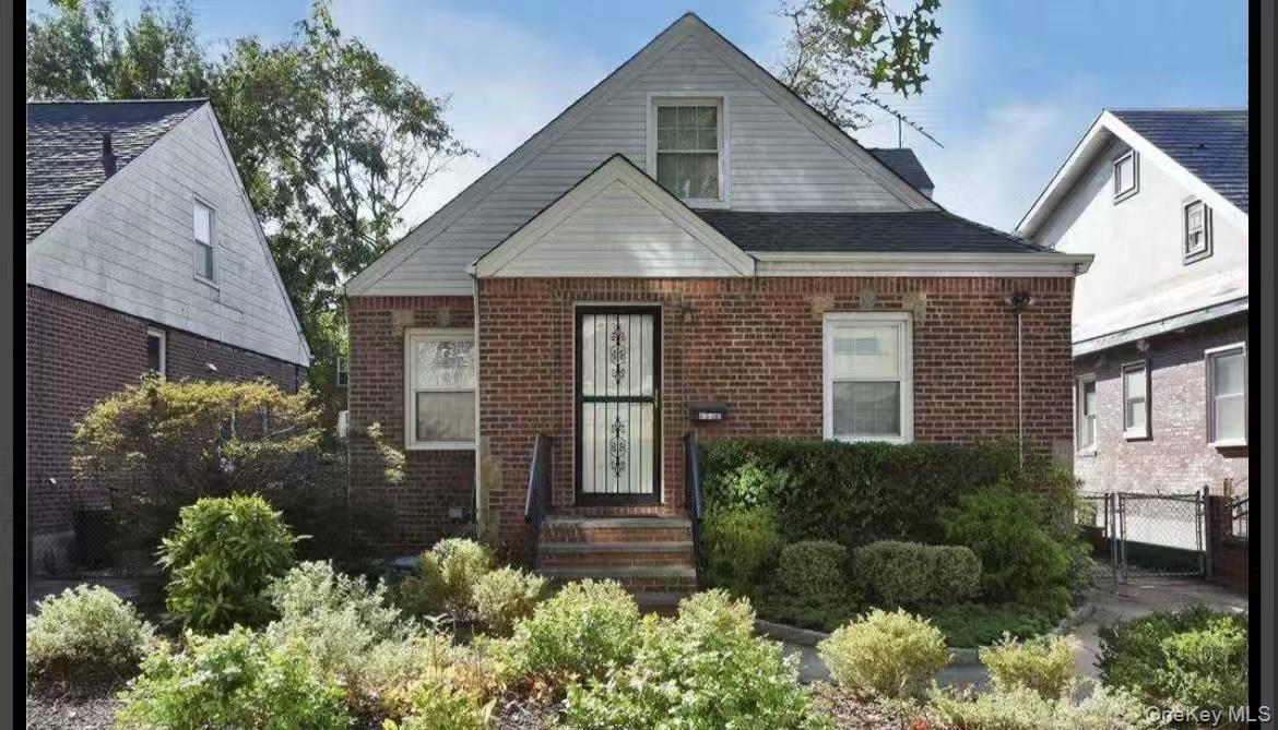 6130 186th Street Property Photo 1
