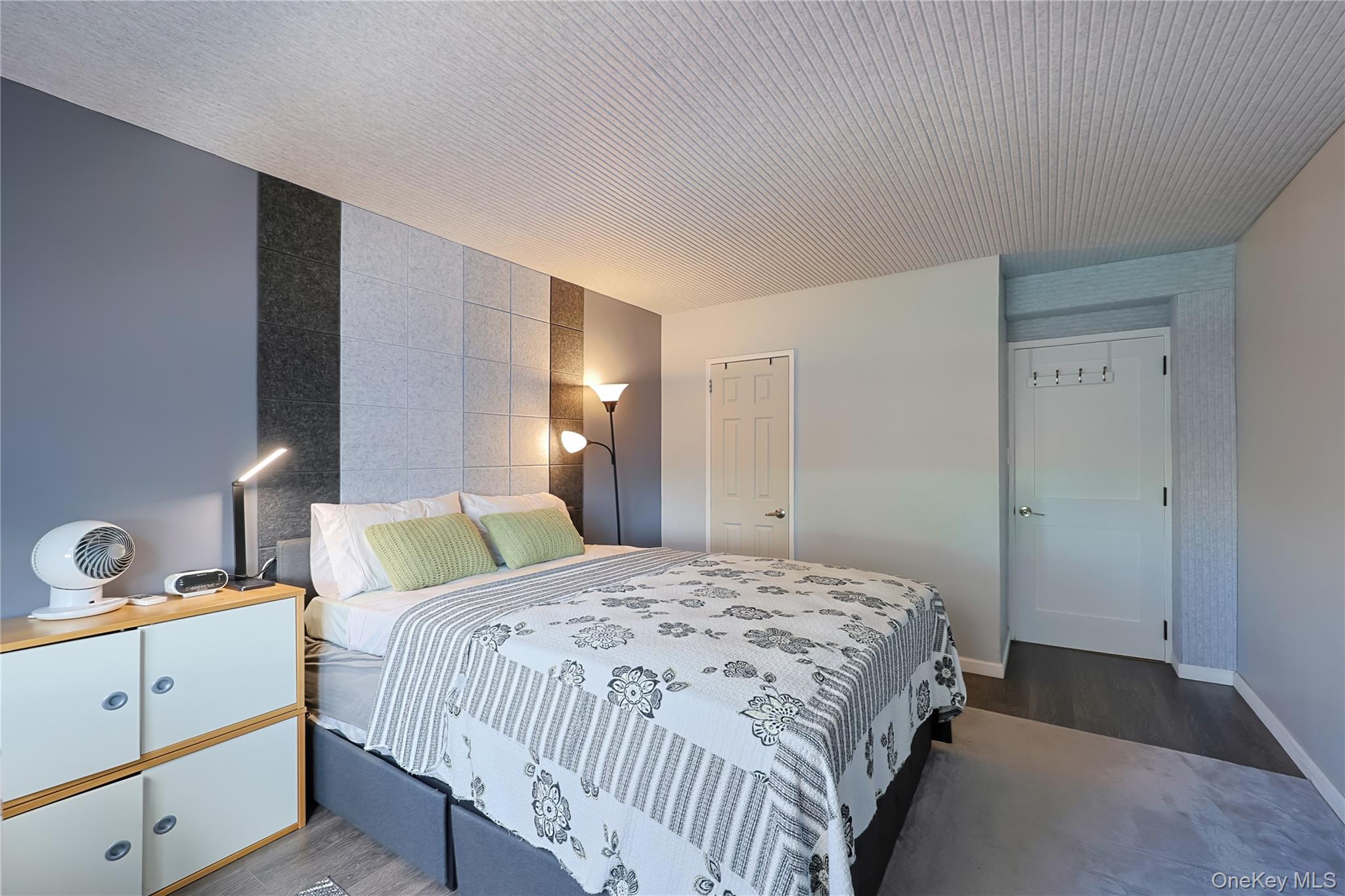 13604 Cherry Avenue 4e Property Photo 13