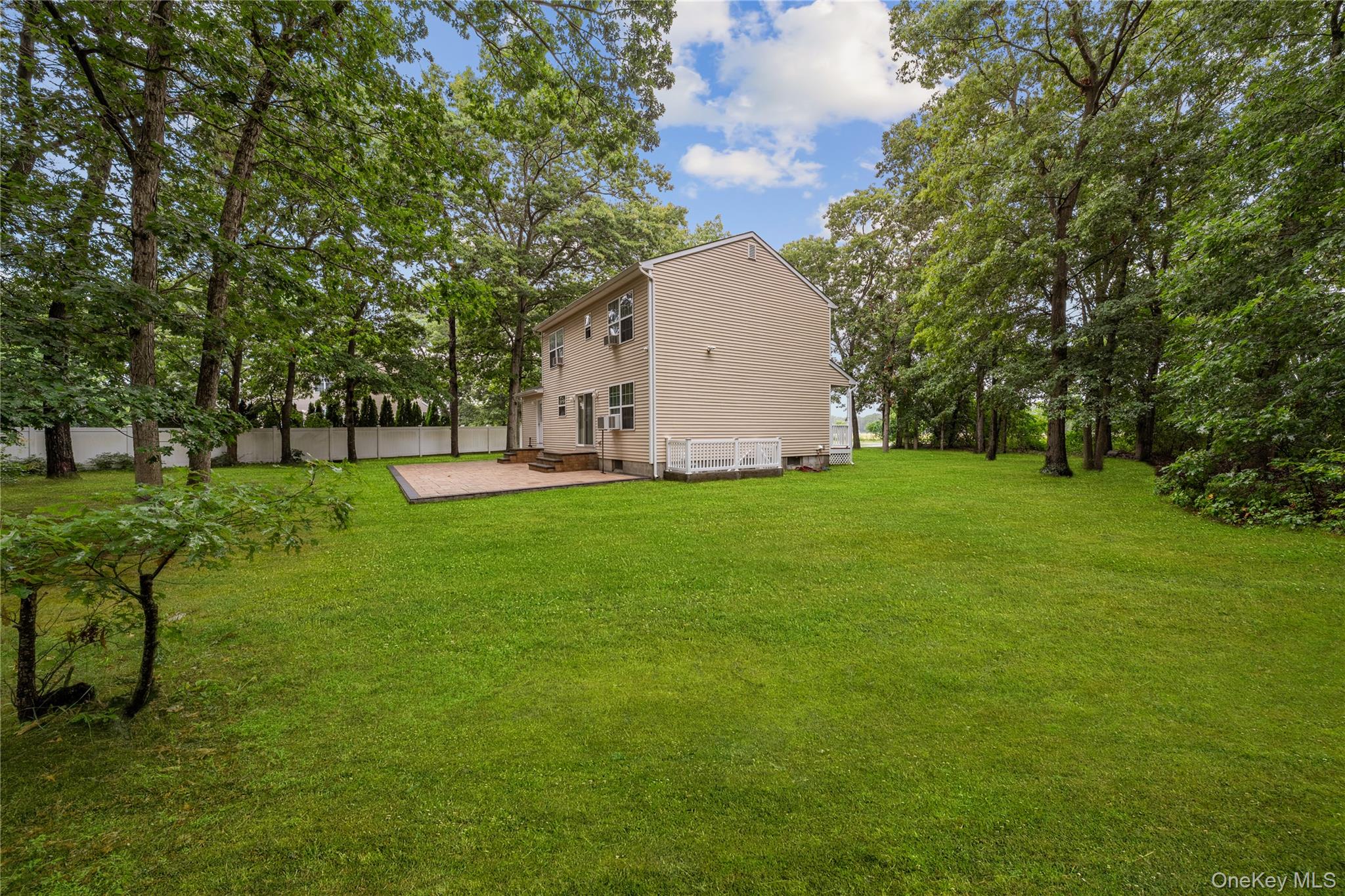 144 Dawn Drive Property Photo 2