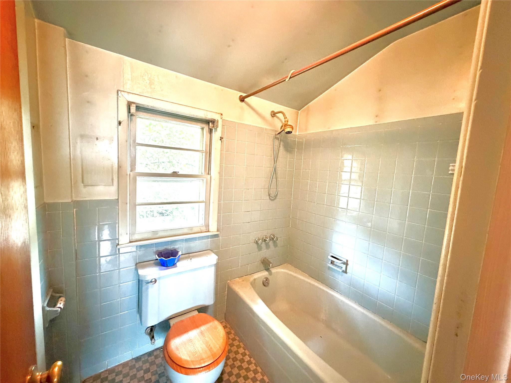 131 Overlook Street Property Photo 10