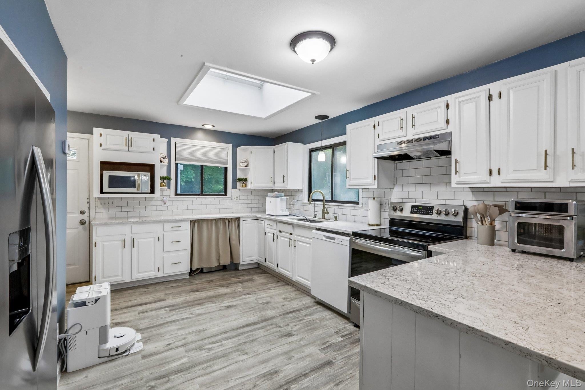25 E Croton Drive Property Photo 10