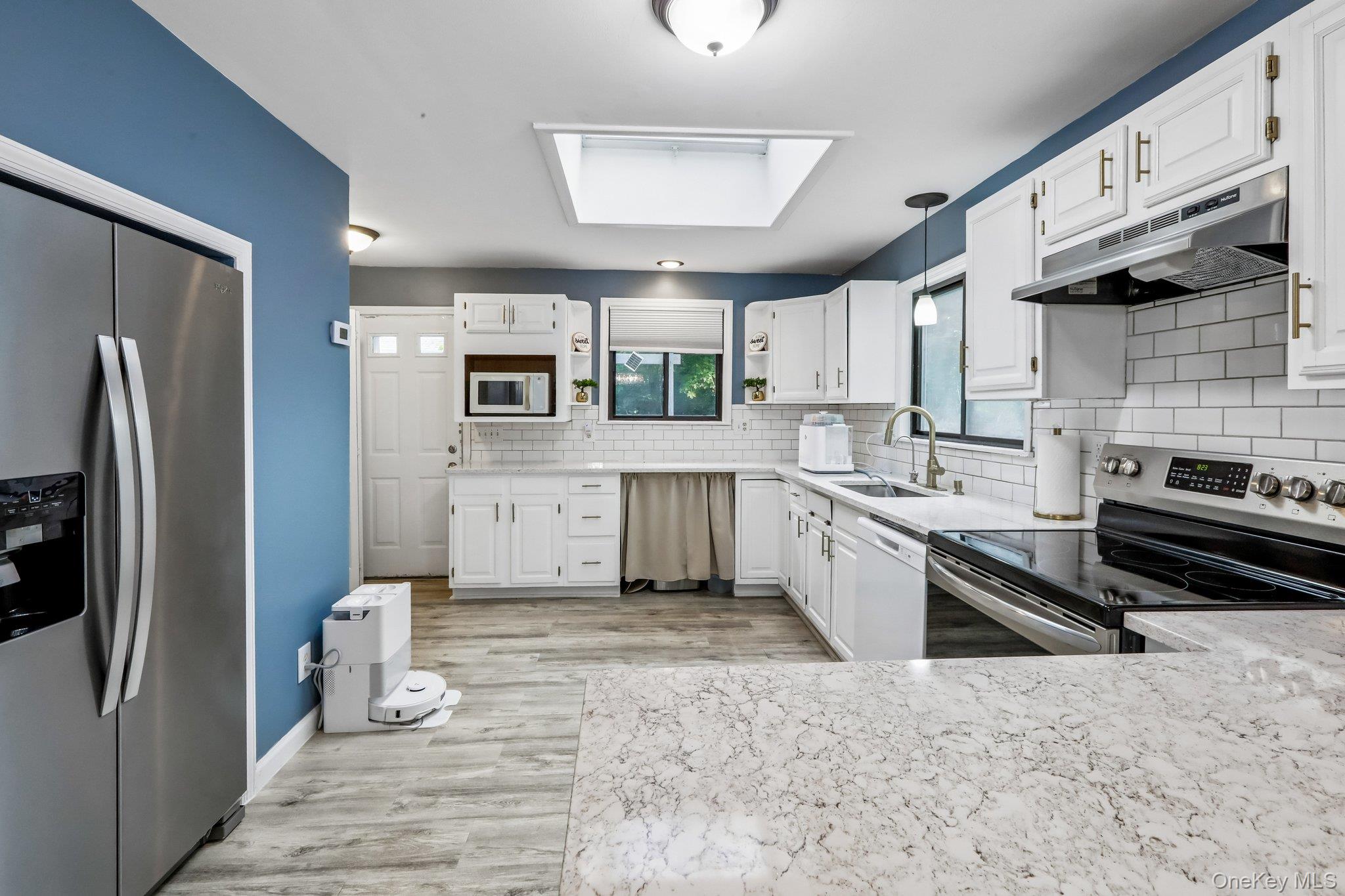 25 E Croton Drive Property Photo 11