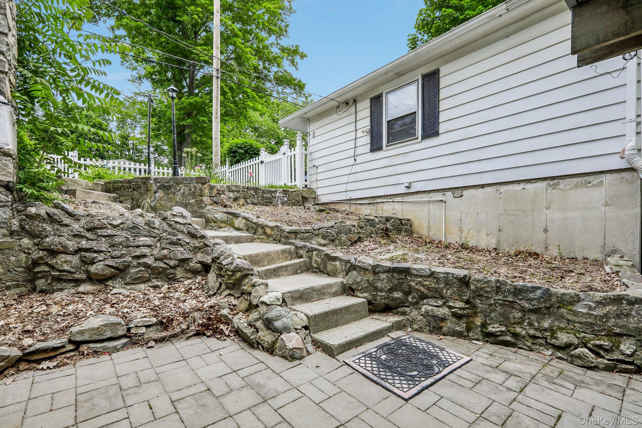 25 E Croton Drive Property Photo 25