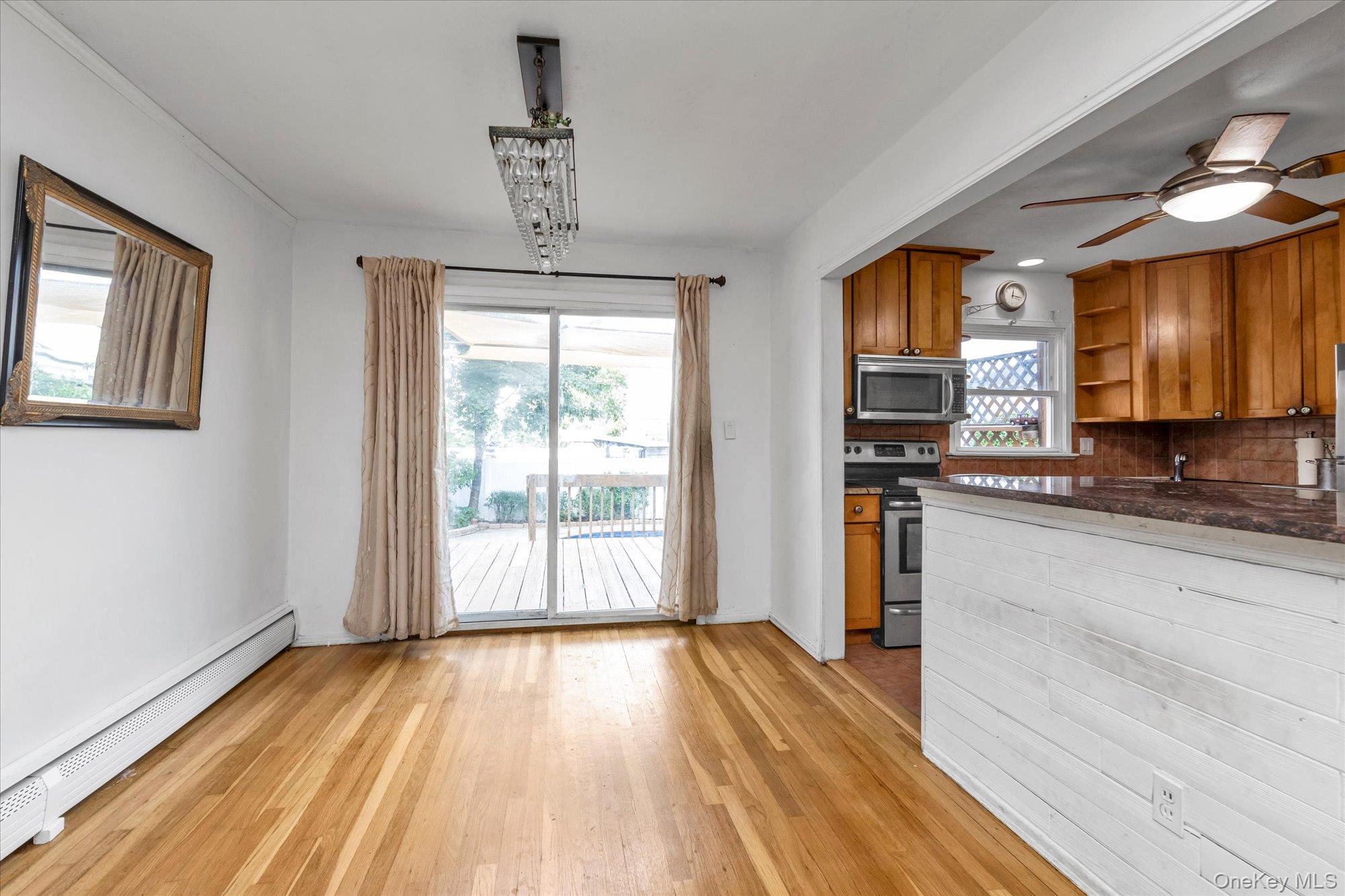 2760 Bellmore Avenue Property Photo 6