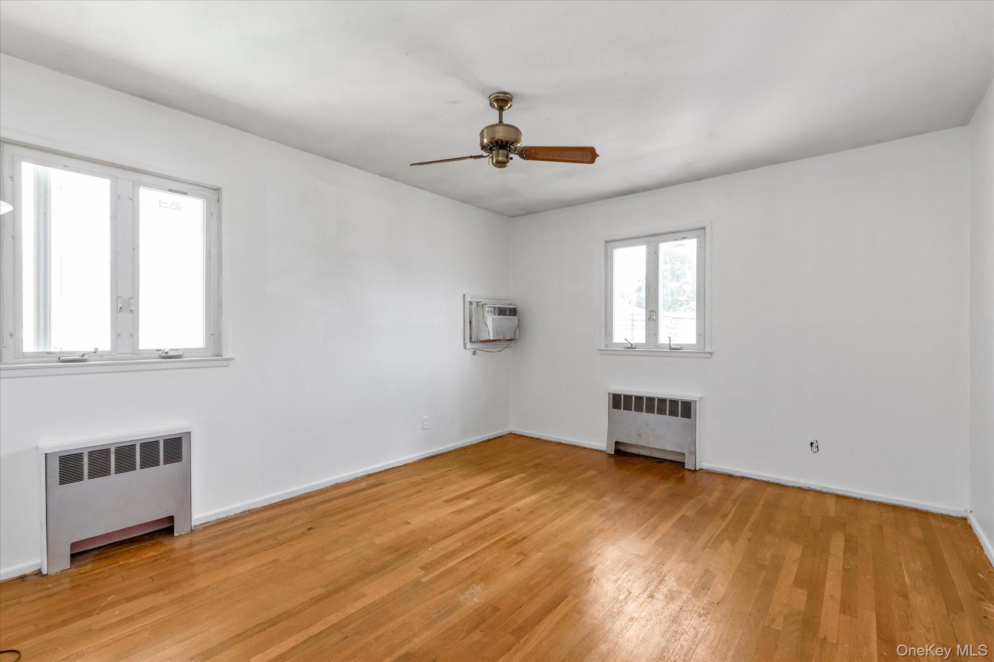 2760 Bellmore Avenue Property Photo 14