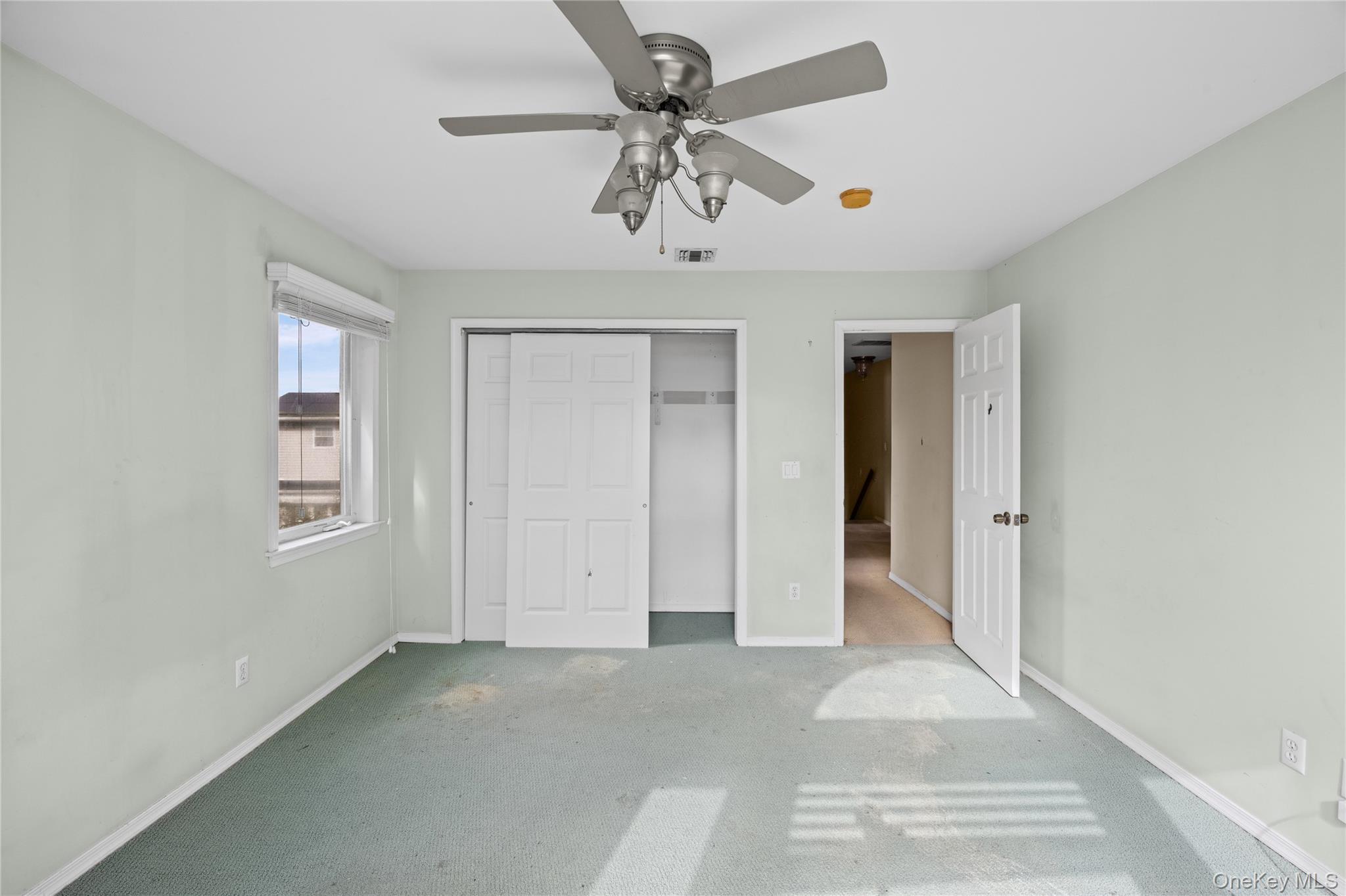 319 Frankel Boulevard Property Photo 35