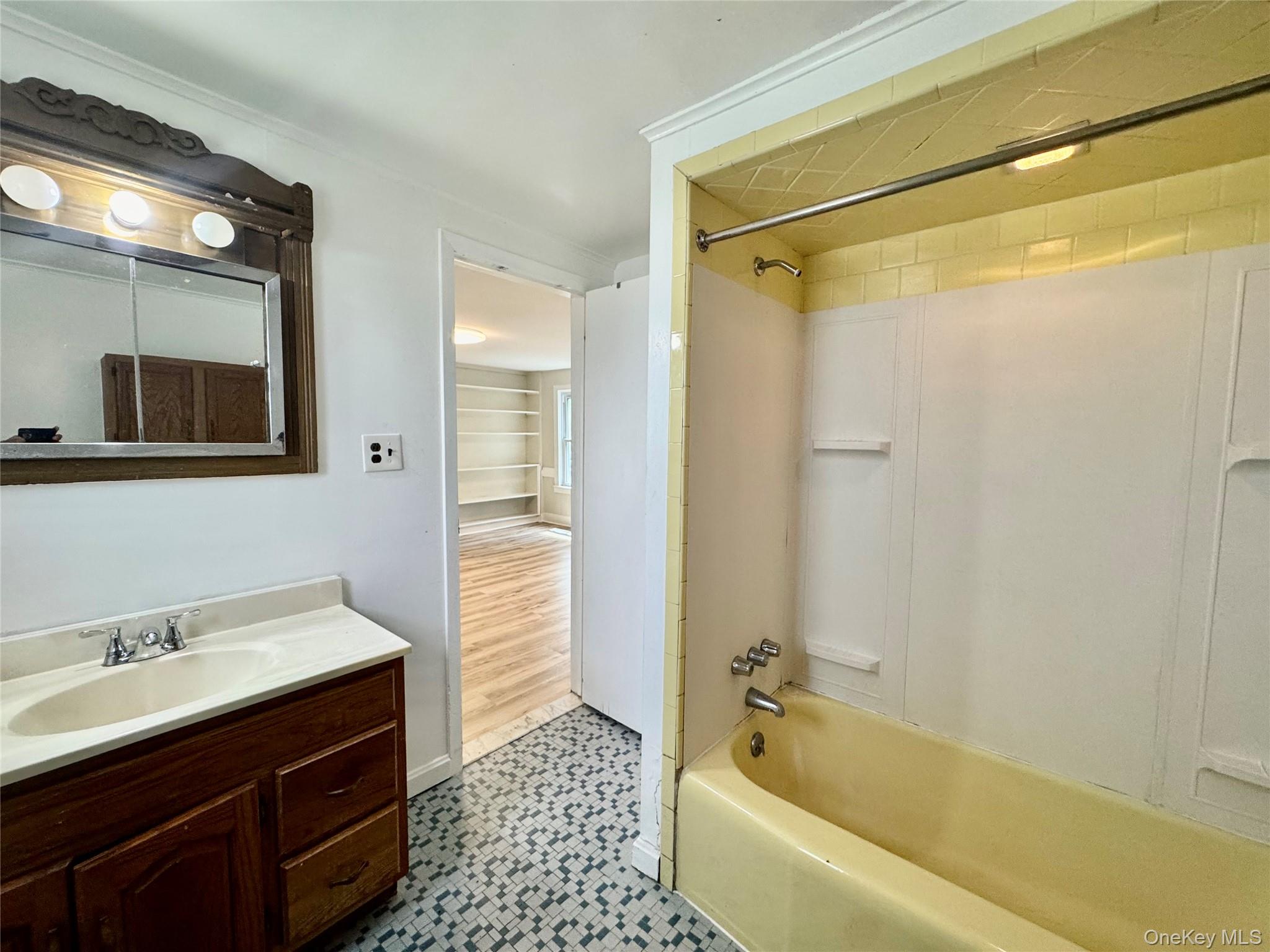 64 Homestead Lane Property Photo 10
