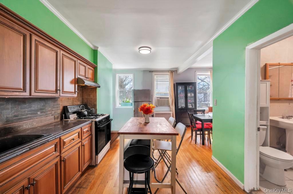 6144 Eliot Avenue Property Photo 4