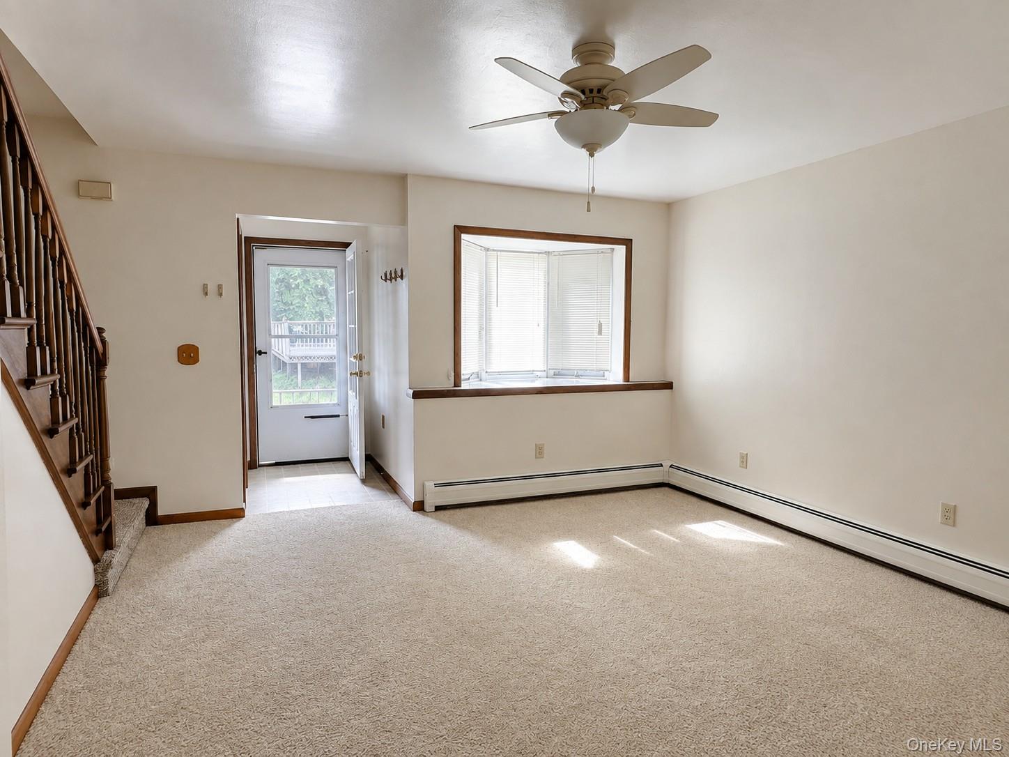 17 Brooks Lane B Property Photo 3