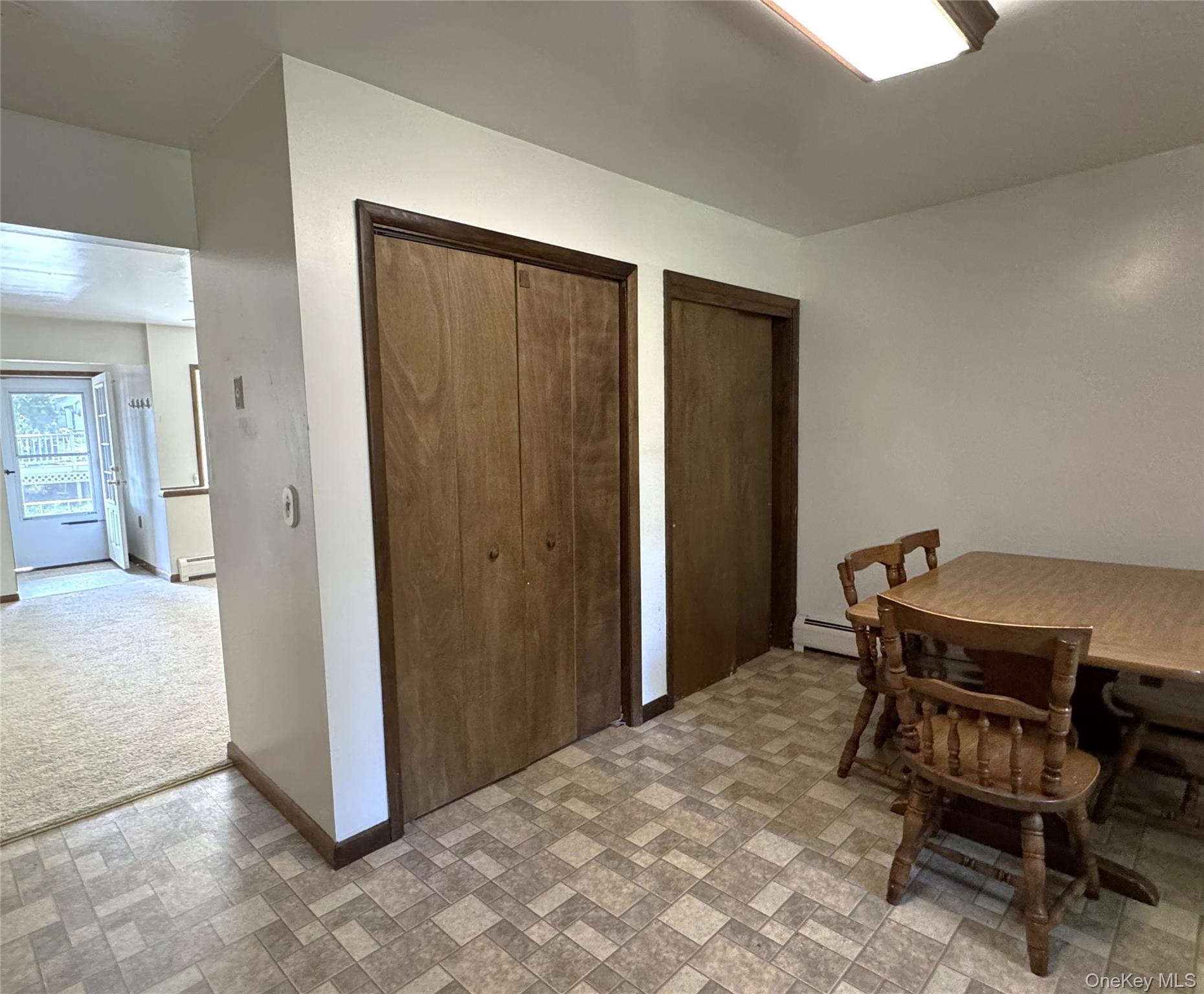 17 Brooks Lane B Property Photo 7