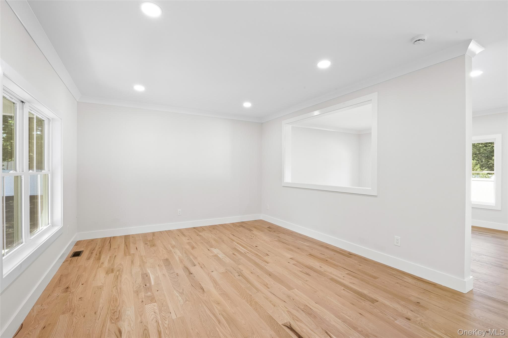 557 Canal Road Property Photo 9